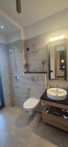 Bathroom Image of 2000 Sq.ft 3.5 BHK Builder Floor for sale in Palm Ardee City, Sector 52 Gurgaon for Rs. 36500000