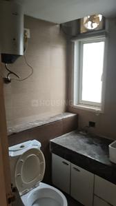 Image of 1950 Sq.ft 3 BHK Apartment / Flat for rent in Sector 128, Noida for Rs. 45000