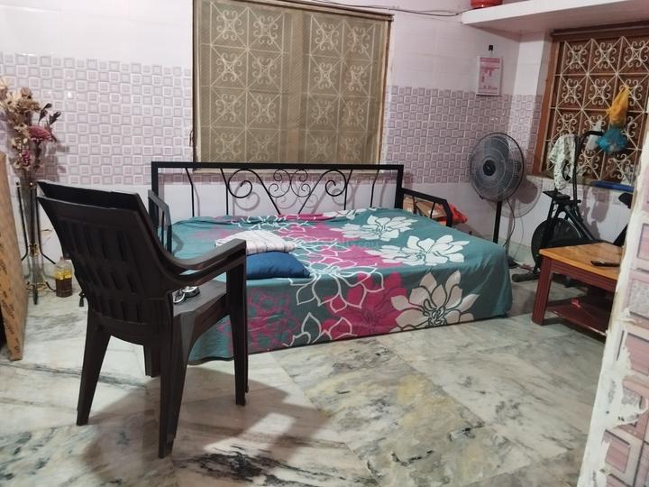 Bomikhal, Jharapada Bedroom 1