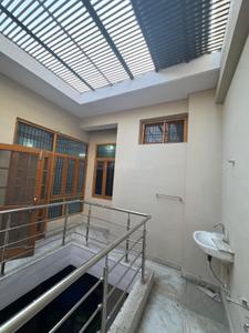 Balcony Image of 2000 Sq.ft 2 BHK Builder Floor for rent in Gomti Nagar Lucknow for Rs. 26500