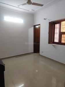 Hall Image of 1250 Sq.ft 3 BHK Apartment / Flat for rent in Sahyog Apartment, Mayur Vihar Phase 1 New Delhi for Rs. 48000
