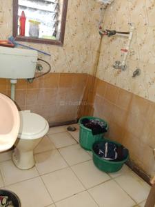 Bathroom Image of 1200 Sq.ft 2 BHK Apartment / Flat for rent in Kalyan East Kalyan for Rs. 20000