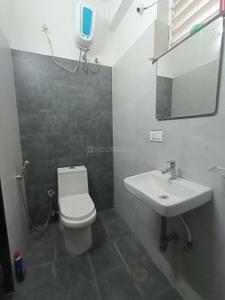 Bathroom Image of 500 Sq.ft 1 BHK Apartment / Flat for rent in Madhapur Hyderabad for Rs. 27000