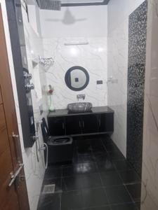 Bathroom Image of 2500 Sq.ft 3 BHK Independent House for rent in Vasdev Gangotri Vihar Duplexes, Kishanpur Dehradun for Rs. 40000