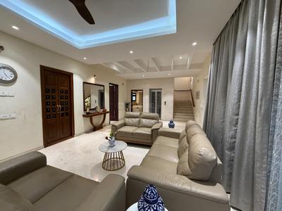 Hall Image of 7830 Sq.ft 5 BHK Villa for sale in Gunjur Village Bengaluru for Rs. 170000000