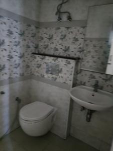 Bathroom Image of 1553 Sq.ft 3 BHK Apartment / Flat for sale in Annanagar East Chennai for Rs. 38000000