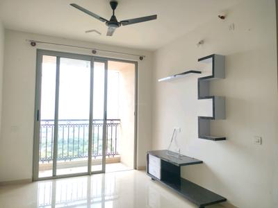 Living Room Image of 872 Sq.ft 2 BHK Apartment / Flat for rent in Hiranandani Queensgate, Akshayanagar Bengaluru for Rs. 55000