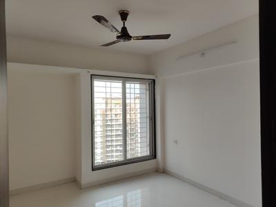 Bedroom Image of 1020 Sq.ft 2.5 BHK Apartment / Flat for sale in Krishna Aeropolis, Lohegaon Pune for Rs. 7900000