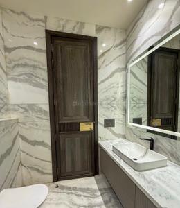 Image of 2500 Sq.ft 4 BHK Duplex for sale in Model Town, New Delhi for Rs. 72500000
