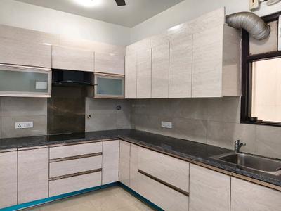 Kitchen Image of 1710 Sq.ft 3 BHK Apartment / Flat for sale in Vipul World, Sector 48 Gurgaon for Rs. 25000000