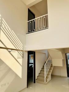 Kitchen Image of 1200 Sq.ft 2 BHK Builder Floor for rent in Gera World Of Joy, Upper Kharadi Pune for Rs. 50000