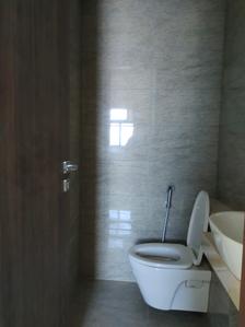 Common Bathroom Image of 1000 Sq.ft 2 BHK Apartment / Flat for sale in Sheth Auris Serenity, Malad West Mumbai for Rs. 26000000