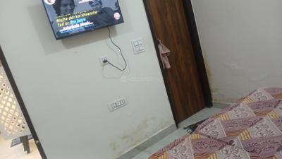 Bedroom Image of 702 Sq.ft 2 BHK Apartment / Flat for rent in New Industrial Township Faridabad for Rs. 12000