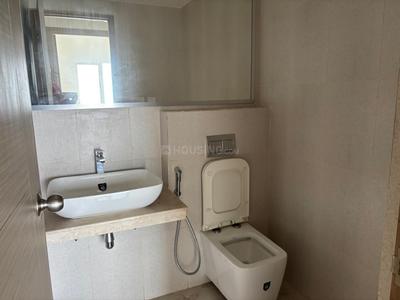 Bathroom Image of 2200 Sq.ft 4 BHK Apartment / Flat for sale in PS One10 Phase 1, New Town Kolkata for Rs. 33000000