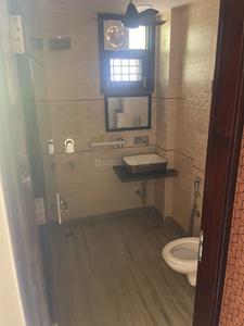 Image of 800 Sq.ft 2 BHK Builder Floor for sale in Pitampura, New Delhi for Rs. 8000000