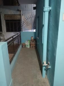 Balcony Image of 800 Sq.ft 2.5 BHK Builder Floor for rent in Dilshad Garden New Delhi for Rs. 30000