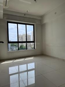 Bedroom Image of 1200 Sq.ft 2 BHK Apartment / Flat for sale in Shapoorji Pallonji Vicinia, Powai Mumbai for Rs. 32500000
