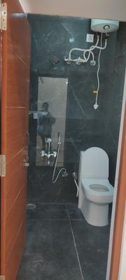 Bathroom Image of 600 Sq.ft 1 BHK Independent House for rent in BTM Layout Bengaluru for Rs. 20000