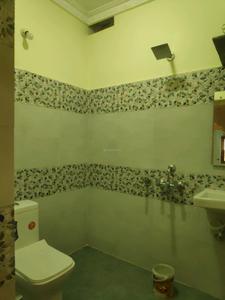 Common Bathroom Image of 1800 Sq.ft 3 BHK Builder Floor for rent in West Marredpally Secunderabad for Rs. 32000