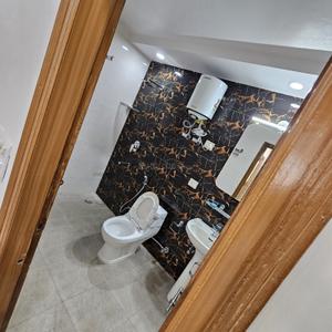 Image of 1800 Sq.ft 3 BHK Apartment / Flat for sale in CGHS Udyog Vihar, Sector 22 Dwarka, New Delhi for Rs. 35000000