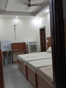 Bedroom Image of Crystal pg in Lal Kuan, Ghaziabad