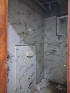 Common Bathroom Image of 1650 Sq.ft 3.5 BHK Apartment / Flat for sale in DM Infra, Sector 104 Noida for Rs. 6225000