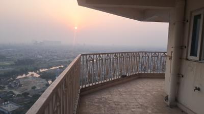 Balcony Image of 1450 Sq.ft 3 BHK Apartment / Flat for sale in Gaur City 7th Avenue, Noida Extension Greater Noida for Rs. 15300000