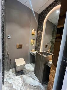 Image of 900 Sq.ft 2 BHK Apartment / Flat for sale in Claremont, Goregaon East, Mumbai for Rs. 22000000