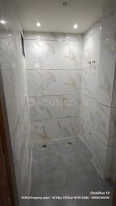 Bathroom Image of 1100 Sq.ft 3 BHK Builder Floor for rent in Hari Nagar New Delhi for Rs. 33000