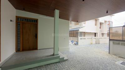 Balcony Image of 3000 Sq.ft 4 BHK Independent House for sale in Kakkanad Kochi for Rs. 18300000