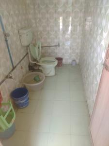 Bathroom Image of 3500 Sq.ft 7 BHK Independent House for sale in Maheshtala Kolkata for Rs. 9500000