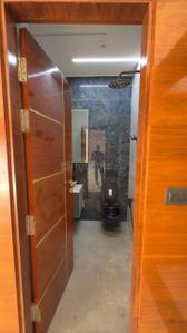 Bathroom Image of 1000 Sq.ft 2 BHK Builder Floor for rent in Alpha I Greater Noida for Rs. 23000
