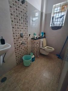 Bathroom Image of 2400 Sq.ft 2 BHK Apartment / Flat for rent in Koramangala Bengaluru for Rs. 52000