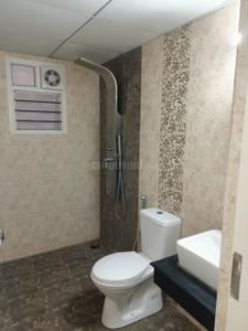 Bathroom Image of 1511 Sq.ft 3 BHK Apartment / Flat for rent in Casagrand Savoye, Karapakkam Chennai for Rs. 40000
