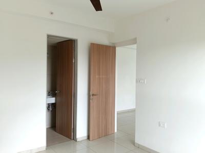 Bedroom Image of 1300 Sq.ft 3 BHK Apartment / Flat for rent in Godrej Emerald, Kasarvadavali Thane for Rs. 35998