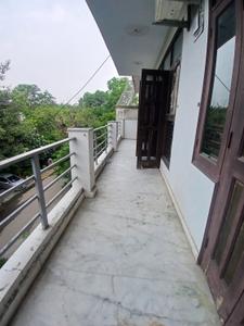Balcony Image of 1850 Sq.ft 2 BHK Builder Floor for rent in Sector 31 Gurgaon for Rs. 35000