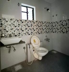Bathroom Image of 1200 Sq.ft 3 BHK Apartment / Flat for sale in Shree Radhe Shyam, Sevasi Vadodara for Rs. 5751000