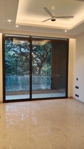 4 BHK Independent Builder Floor