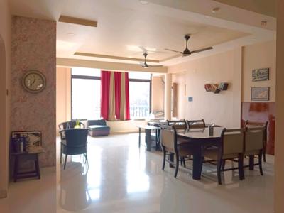 Living Room Image of 9000 Sq.ft 9 BHK Independent House for sale in Kasba Kolkata for Rs. 120000000