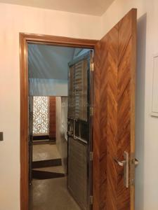 Main Entrance Image of 1360 Sq.ft 3 BHK Builder Floor for sale in Mansarover Garden New Delhi for Rs. 25000000