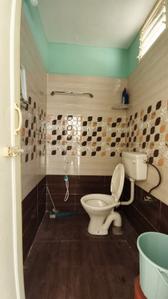 Bathroom Image of 399 Sq.ft 1 RK Builder Floor for rent in Mahadevapura Bengaluru for Rs. 12399