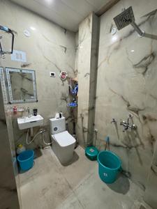 Image of 1600 Sq.ft 2 BHK Builder Floor for rent in Sector 42, Noida for Rs. 26000