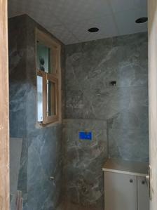 Common Bathroom Image of 1500 Sq.ft 4 BHK Builder Floor for sale in Deenpur New Delhi for Rs. 12300000