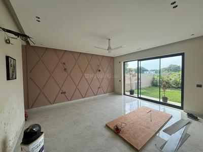 Balcony Image of 3500 Sq.ft 5 BHK Independent House for sale in Sector 33 Gurgaon for Rs. 160000000