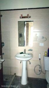 Image of 1625 Sq.ft 3 BHK Apartment / Flat for rent in Civitech Sampriti, Sector 77, Noida for Rs. 42000