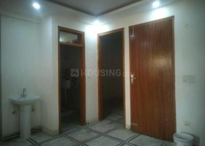 Bedroom Image of 1000 Sq.ft 3 BHK Builder Floor for sale in Jamia Nagar New Delhi for Rs. 9000000