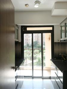 Kitchen Image of 900 Sq.ft 2 BHK Apartment / Flat for rent in Lodha Splendora Riverview, Kasarvadavali Thane for Rs. 29000