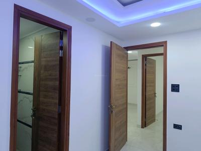 Bedroom Image of 1350 Sq.ft 4 BHK Builder Floor for sale in Chhattarpur New Delhi for Rs. 11000000