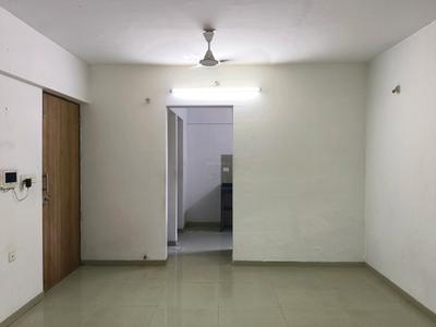 Living Room Image of 909 Sq.ft 2 BHK Apartment / Flat for rent in Lodha Casa Rio, Palava Phase 1 Thane for Rs. 16800