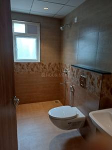 Bathroom Image of 2299 Sq.ft 3 BHK Apartment / Flat for sale in Candeur Lakescape, Chandanagar Hyderabad for Rs. 20001300
